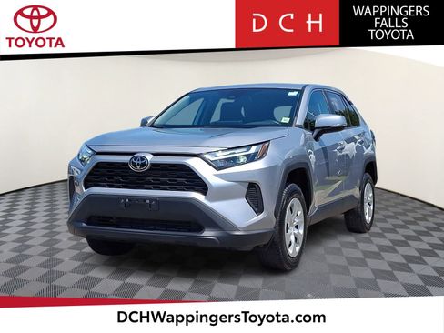 Used 2023 Toyota RAV4 LE AWD/4WD image 1