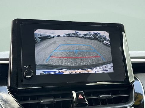 Used 2023 Toyota Corolla LE FWD image 33