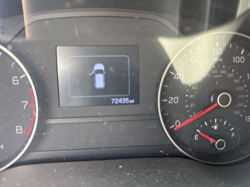 Used 2017 Kia Sportage LX w/ LX Popular Package image 10