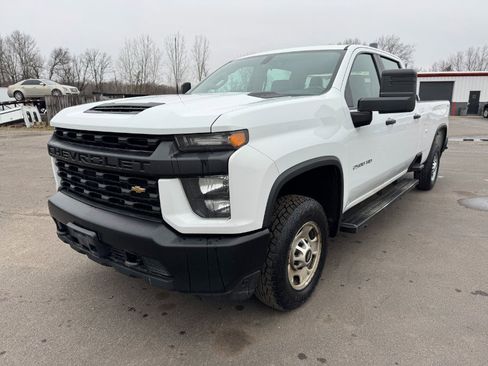 Used 2021 Chevrolet Silverado 2500 W/T image 1