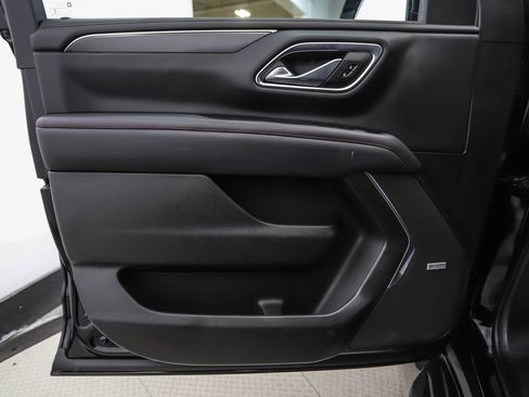 Used 2022 Chevrolet Tahoe RST w/ Sport Performance Package image 9