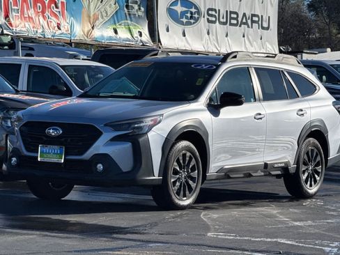 Certified 2024 Subaru Outback Onyx Edition image 8