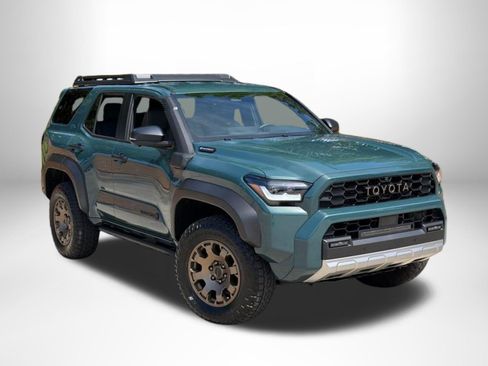 Used 2025 Toyota 4Runner Trailhunter AWD/4WD image 1