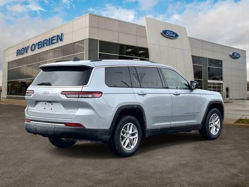 Used 2022 Jeep Grand Cherokee L Laredo w/ Luxury Tech Group I image 5