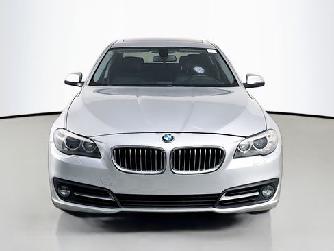 Used 2016 BMW 528i Sedan RWD image 2