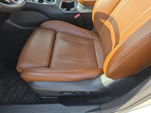 Used 2023 Subaru Outback Touring image 20