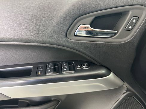 Used 2022 Chevrolet Colorado LT w/ LT Convenience Package image 19