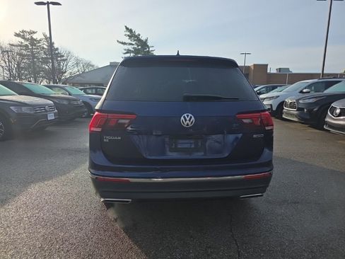 Used 2021 Volkswagen Tiguan SE image 6