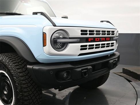 Used 2024 Ford Bronco Heritage Edition image 33
