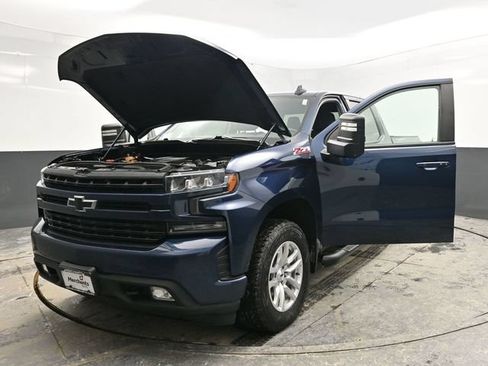 Used 2021 Chevrolet Silverado 1500 RST AWD/4WD image 40
