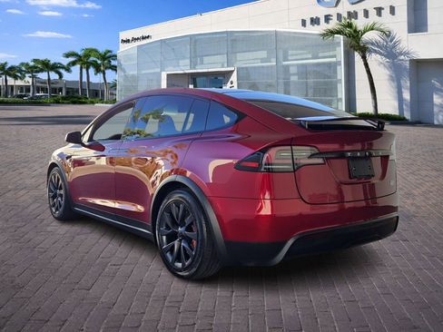 Used 2023 Tesla Model X Plaid image 5