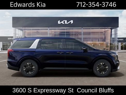 New 2026 Kia Carnival LXS FWD image 8