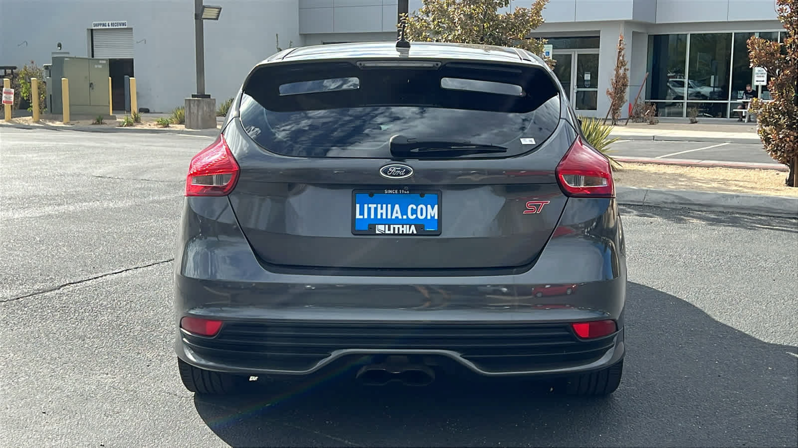 Used 2017 Ford Focus ST FWD image 6