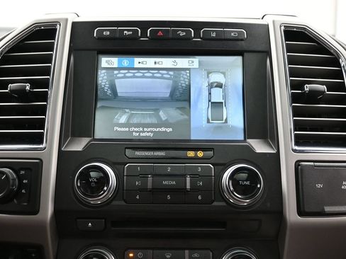 Used 2017 Ford F350 King Ranch w/ King Ranch Ultimate Package AWD/4WD image 31