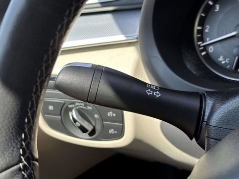 Used 2020 INFINITI QX50 Essential w/ Convenience Package image 28