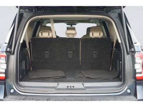 Used 2022 Ford Expedition Max Limited RWD image 34