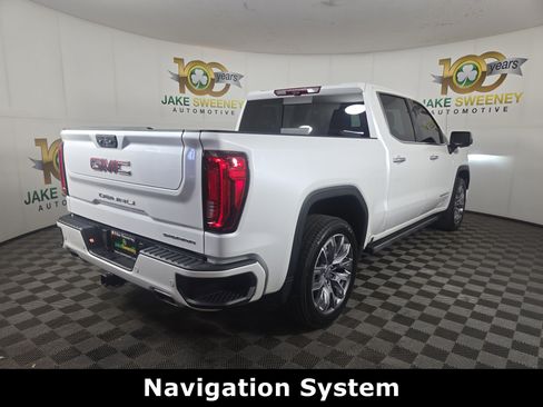 Certified 2024 GMC Sierra 1500 Denali w/ Denali Reserve Package AWD/4WD image 9