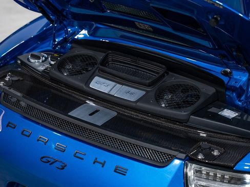 Used 2016 Porsche 911 GT3 w/ Sound Package Plus image 41