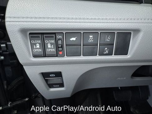 Used 2018 Honda Odyssey EX-L image 14