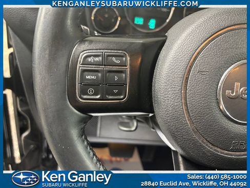 Used 2017 Jeep Wrangler Unlimited Sahara AWD/4WD image 14