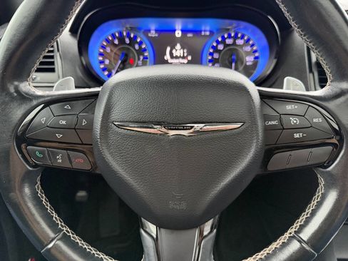 Used 2016 Chrysler 300 S image 23