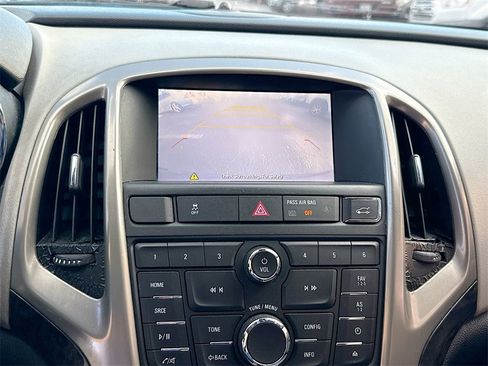 Used 2015 Buick Verano w/ Comfort Package image 14