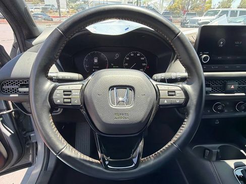 Used 2025 Honda HR-V Sport image 25
