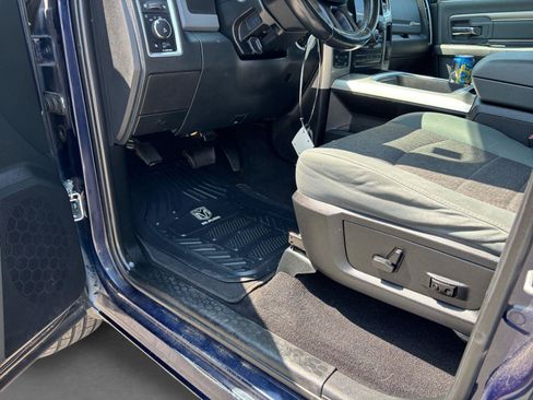 Used 2018 RAM 1500 Big Horn AWD/4WD image 35