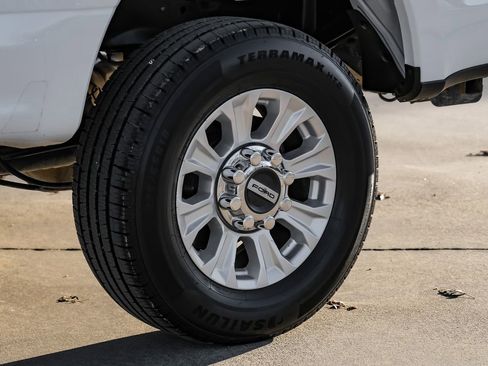 Used 2021 Ford F250 XLT image 46