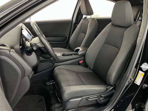 Used 2021 Honda HR-V Sport image 17