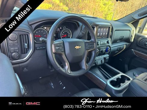 Used 2022 Chevrolet Silverado 2500 High Country w/ Z71 Off-Road Package image 4