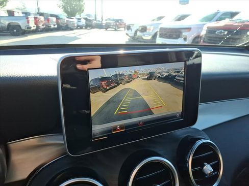 Used 2019 Mercedes-Benz GLC 350e GLC 350e image 25