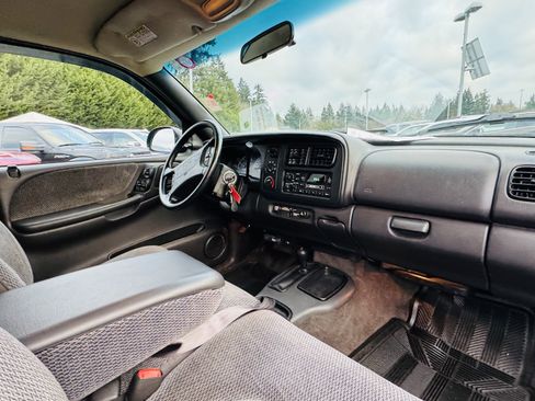 Used 1999 Dodge Dakota SLT image 9