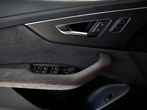 New 2026 Audi RS Q8 performance image 15