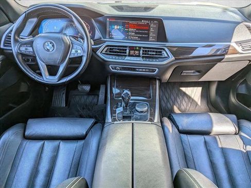 Used 2019 BMW X5 xDrive40i w/ Executive Package image 19