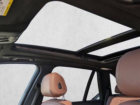 Used 2017 BMW X5 xDrive35i image 13