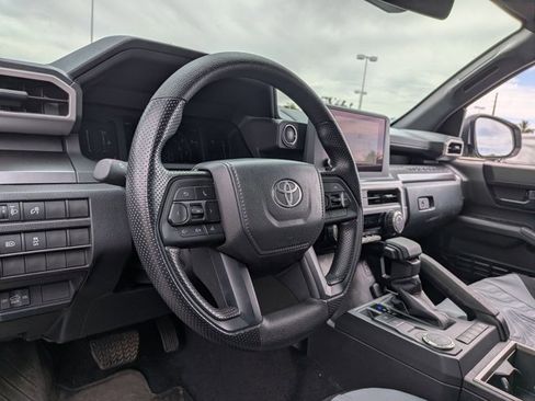 Used 2025 Toyota Tacoma SR5 image 9