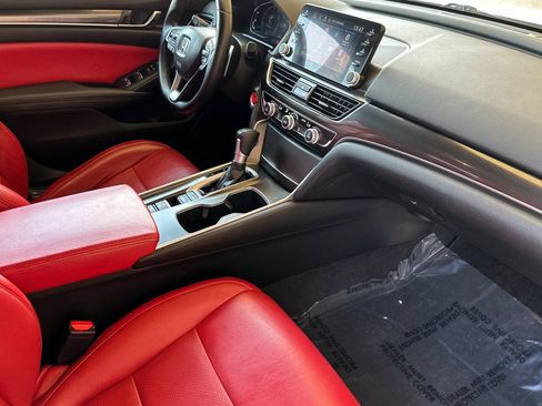 Used 2021 Honda Accord Sport image 18