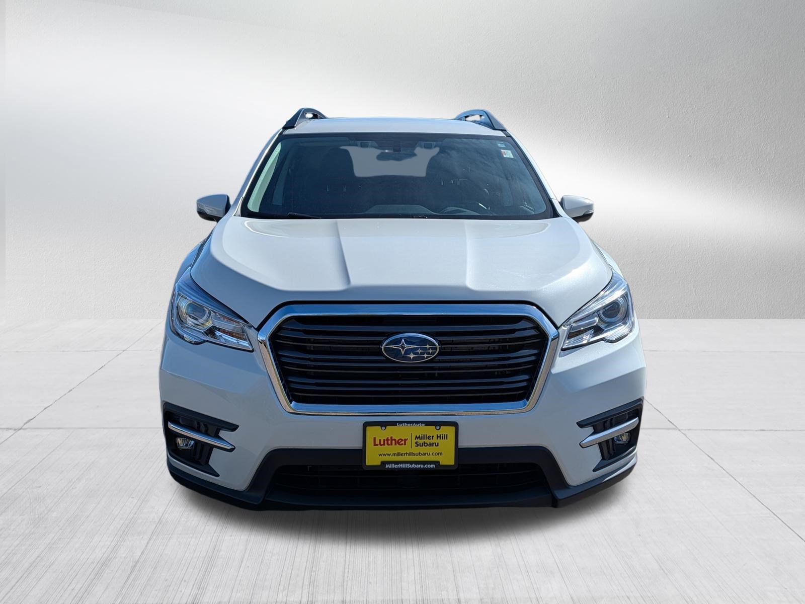 Used 2022 Subaru Ascent Limited AWD/4WD image 2