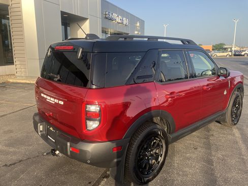 Certified 2025 Ford Bronco Sport Outer Banks w/ Outer Banks Tech Package+ AWD/4WD image 7