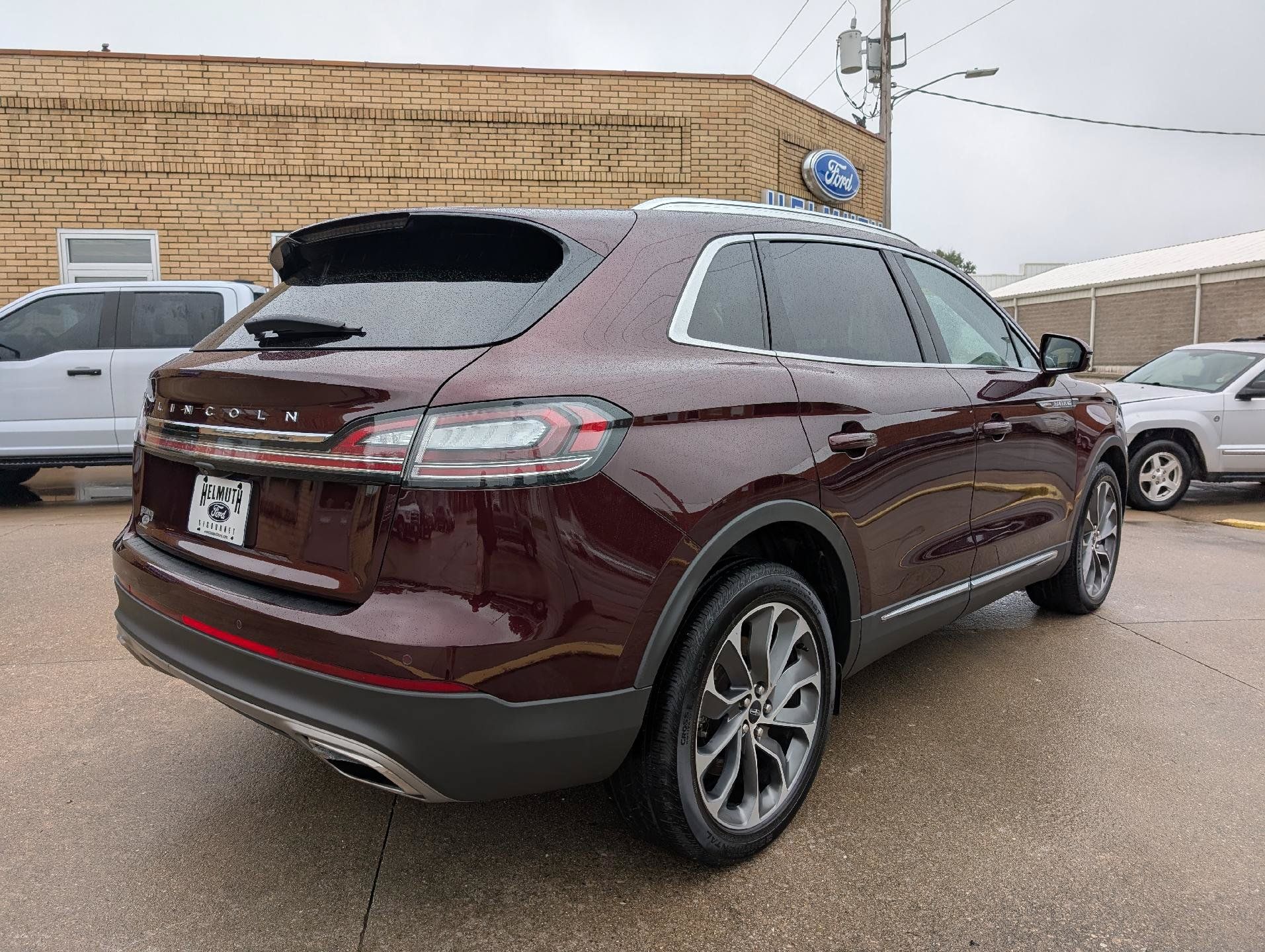 Used 2023 Lincoln Nautilus Reserve w/ Luxury Package AWD/4WD image 6