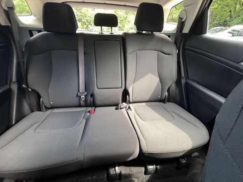 Used 2026 Kia Sportage LX FWD image 39