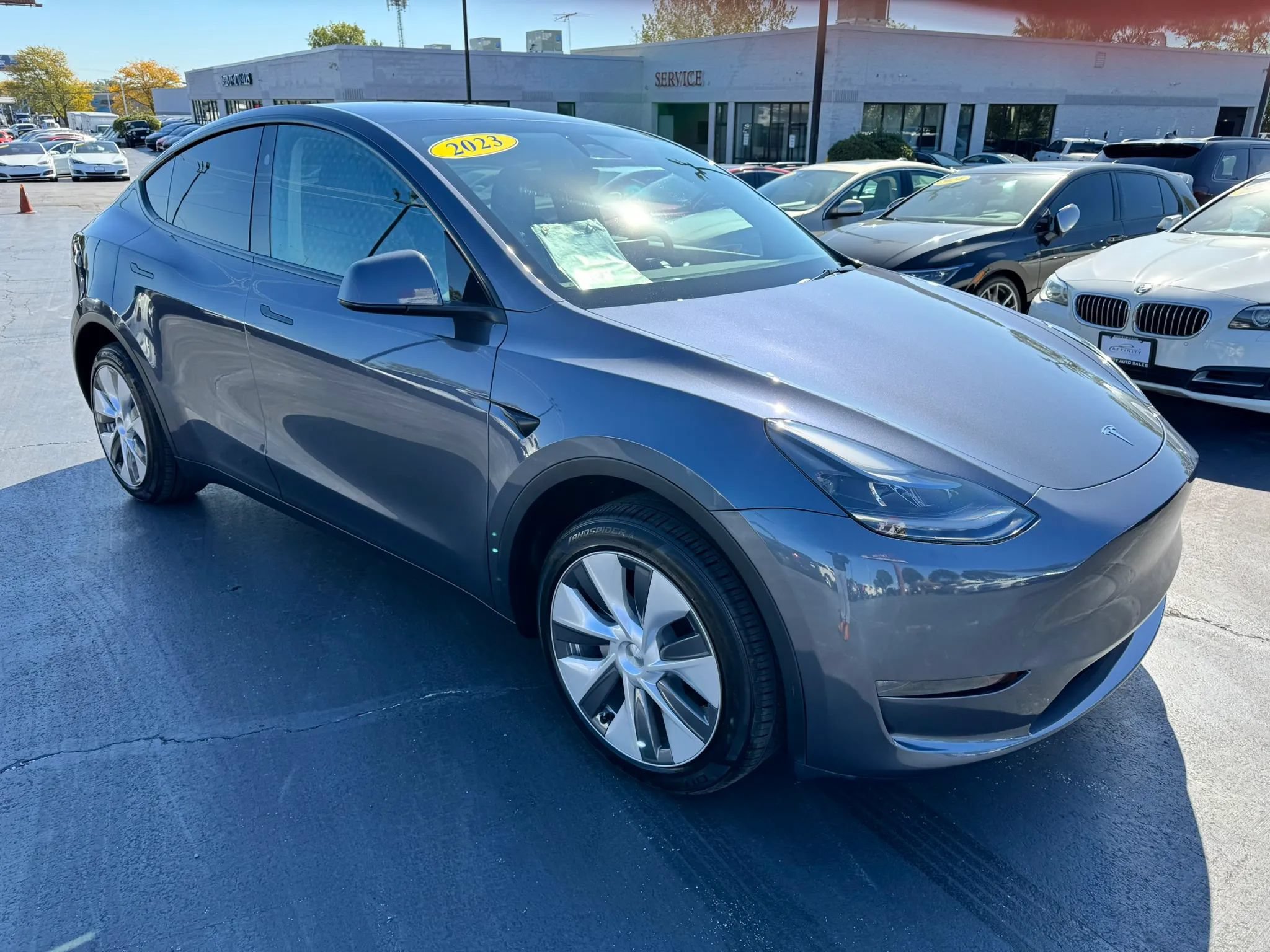 Used 2023 Tesla Model Y Long Range AWD/4WD image 7