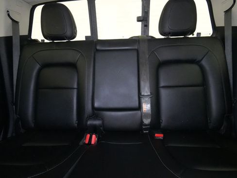 Used 2018 Chevrolet Colorado ZR2 image 20