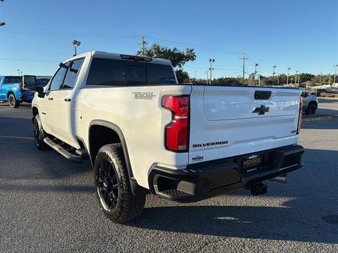 New 2026 Chevrolet Silverado 2500 LTZ w/ Trail Boss Package AWD/4WD image 5