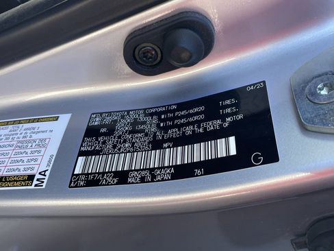 Used 2023 Toyota 4Runner Limited image 8