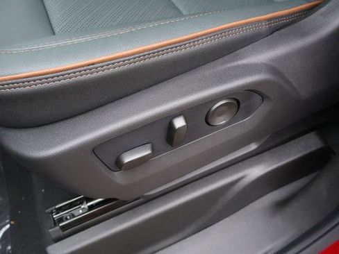 New 2026 GMC Yukon AT4 AWD/4WD image 22