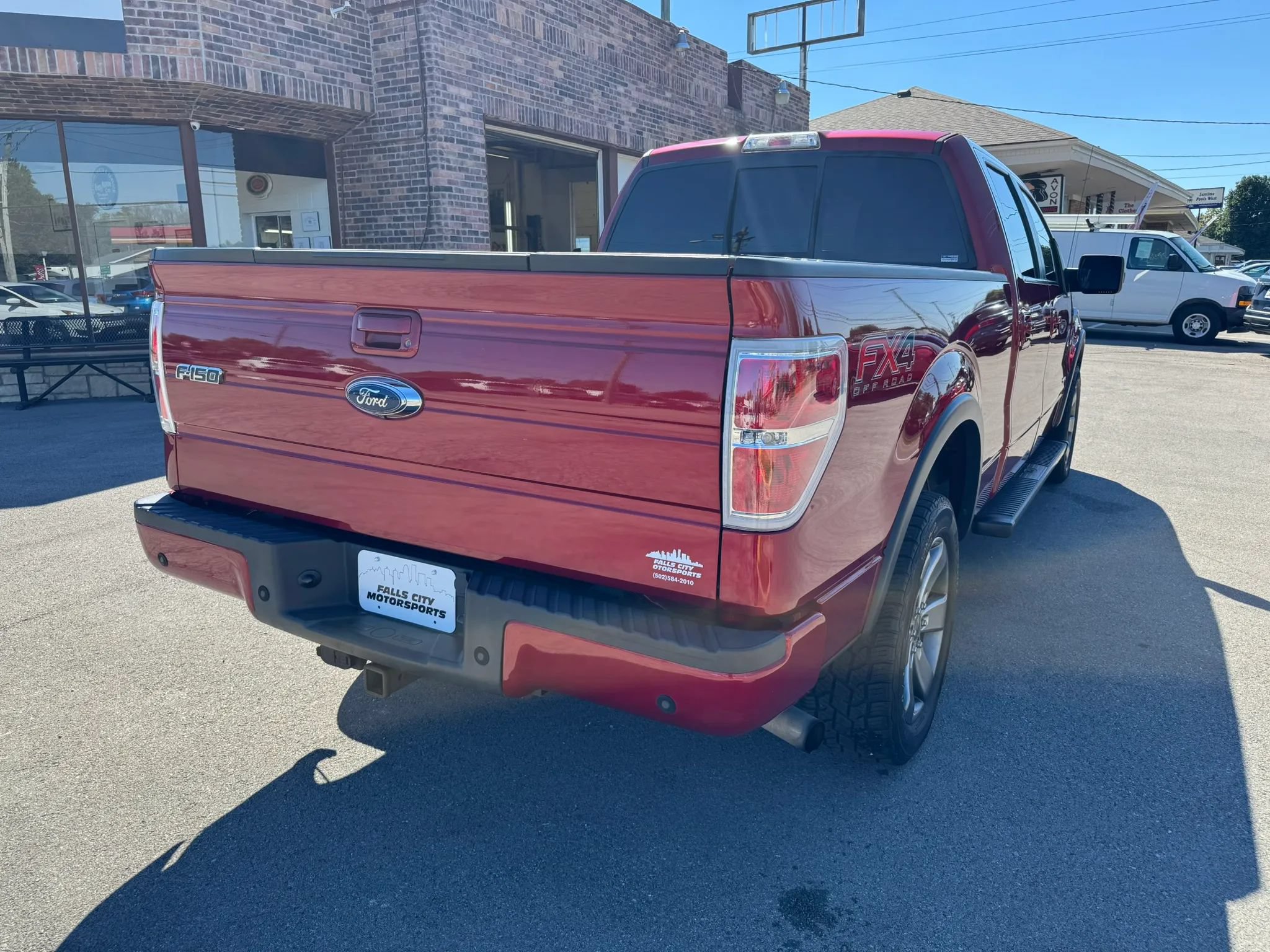 Used 2014 Ford F150 FX4 w/ Equipment Group 402A Luxury AWD/4WD image 14