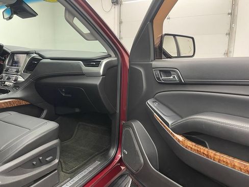 Used 2016 Chevrolet Tahoe LTZ AWD/4WD image 35