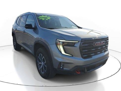 New 2025 GMC Acadia AT4 w/ Luxury Package AWD/4WD image 2